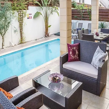 Oceanview Luxury 154 Pernera